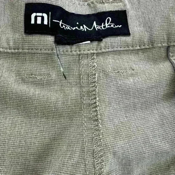 Travis Mathew’s Men's Golf Shorts Size 40 - Picture 2 of 3